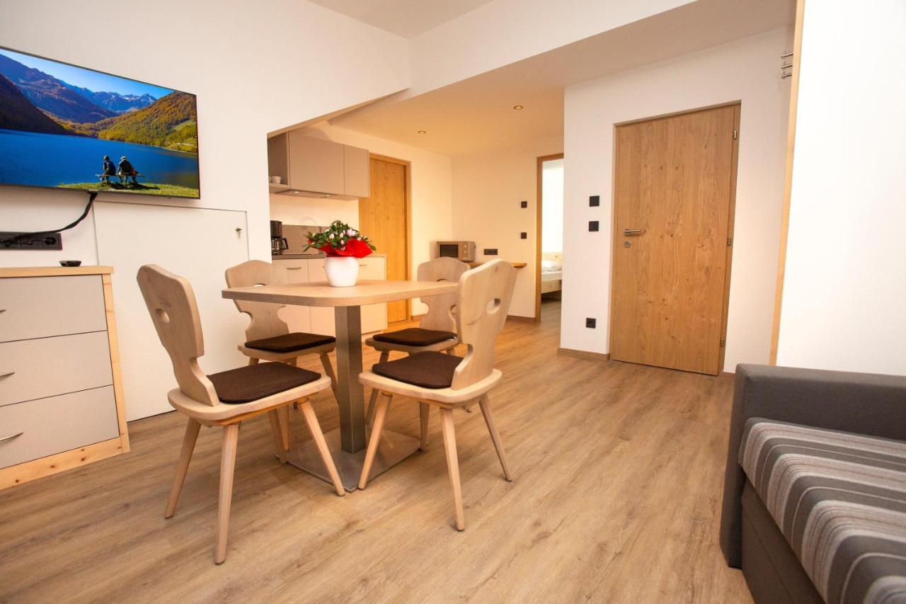 Dorfblick Appartements & Rooms Senales/Schnals Екстериор снимка